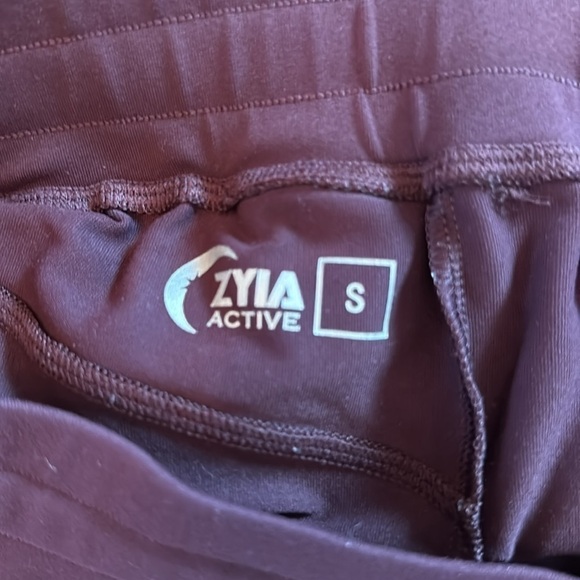 Zyia Active Unwind Joggers - Picture 9 of 9